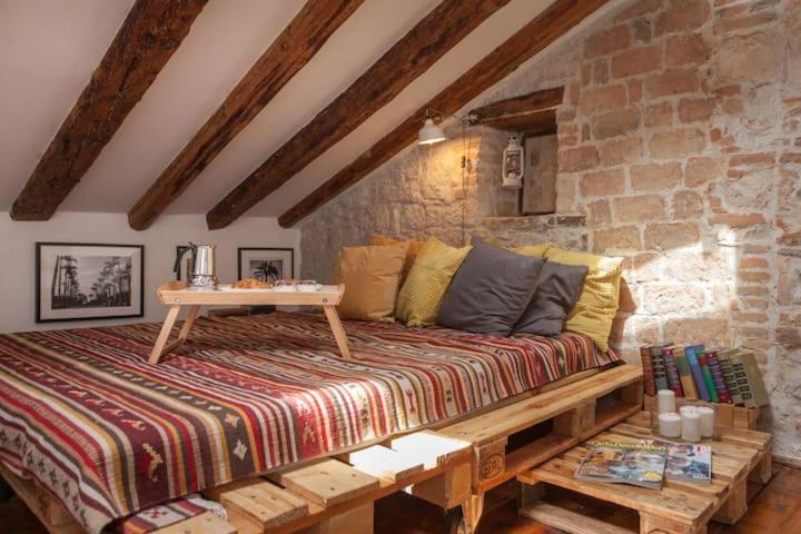 Vintage Apartment Rovinj Old Town Εξωτερικό φωτογραφία