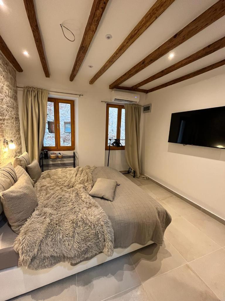 Vintage Apartment Rovinj Old Town Εξωτερικό φωτογραφία